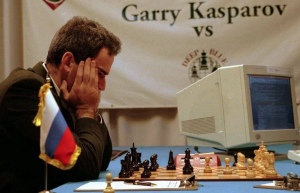 Satranç efsanesi Garry Kasparov, 1996 yılında Deep Blue bilgisayarına karşı